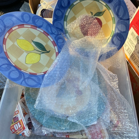 Paste bowel and plates - Picture 2 of 7